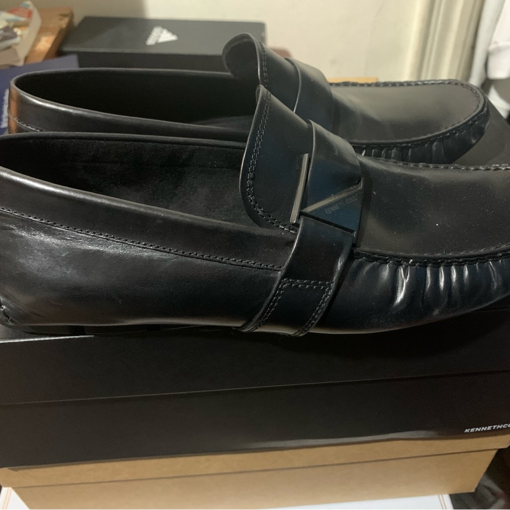 Kenneth Cole New York Black Boat Loafers